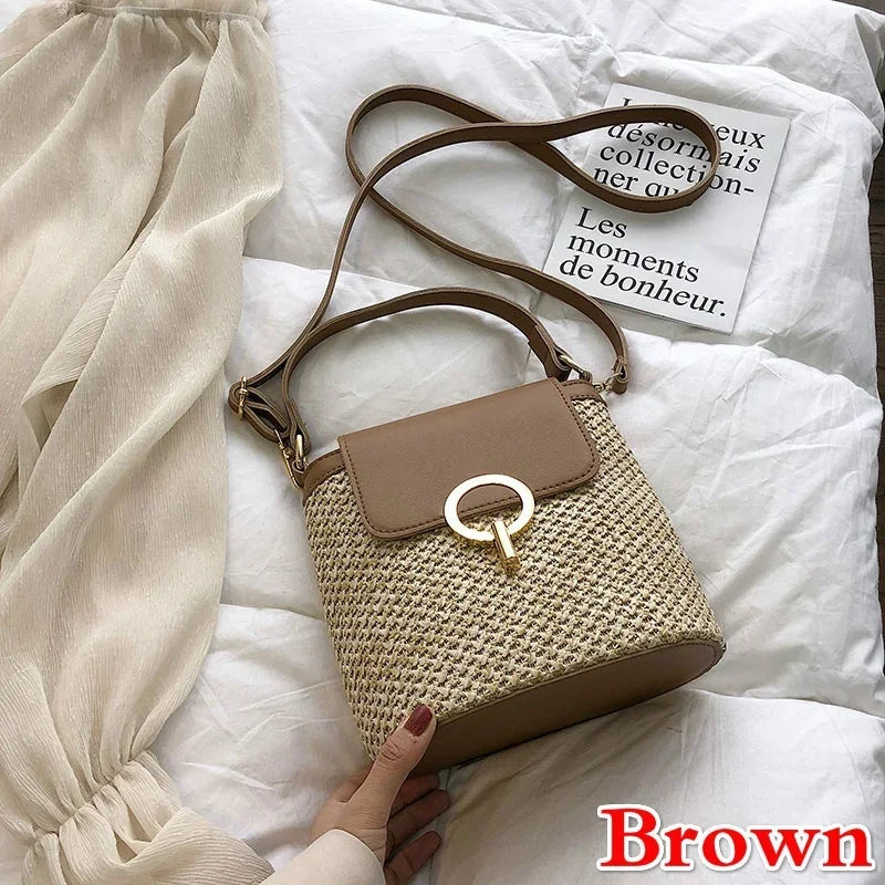 Beach Vacation Woven Women's Bag 2023 New Fashion Trend Korean Version Versatile Fashion Handheld Crossbody Bucket Bag